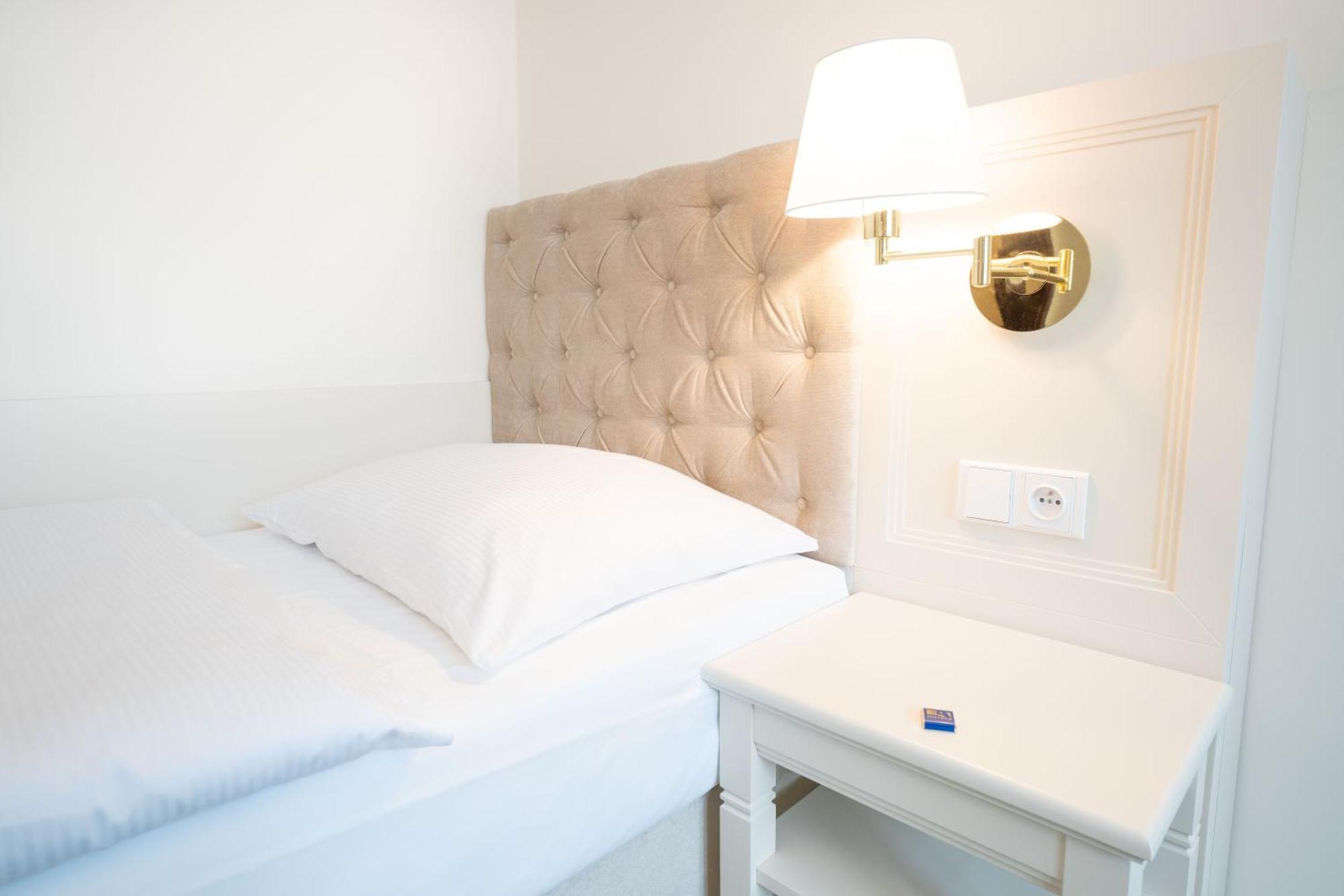 Ea Hotel Elefant Karlovy Vary Luaran gambar