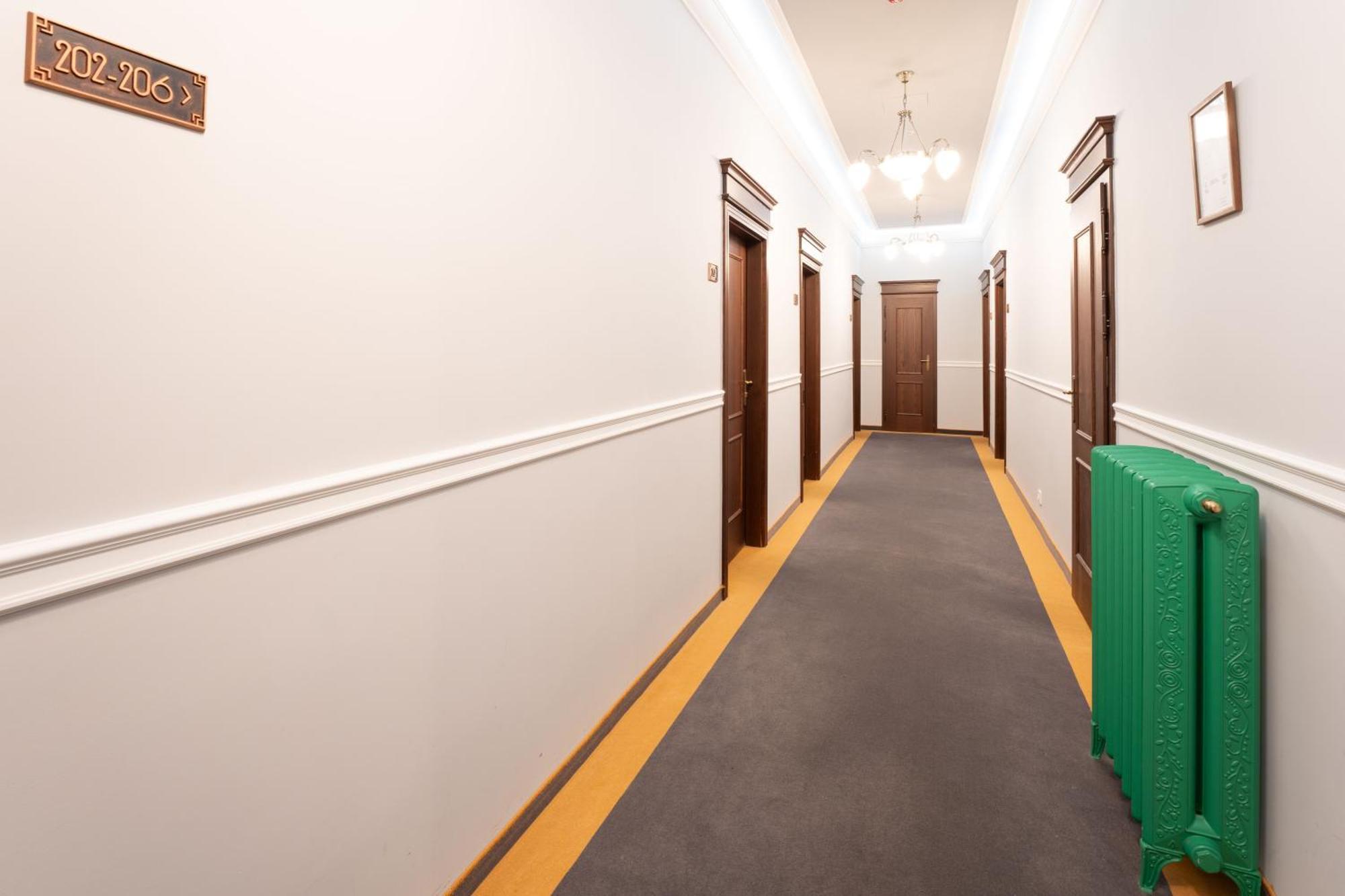 Ea Hotel Elefant Karlovy Vary Luaran gambar