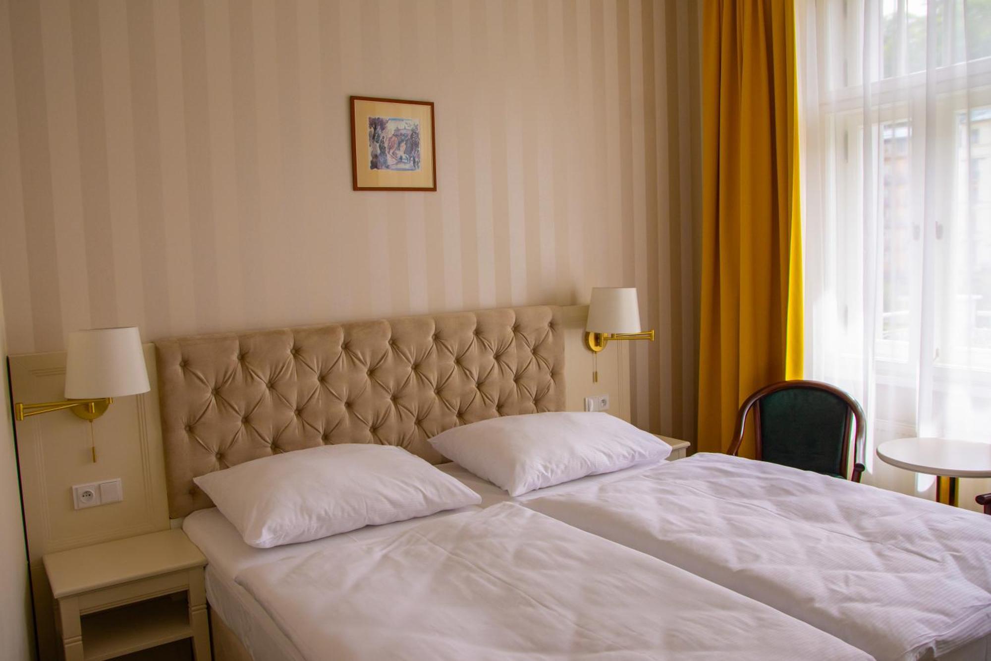 Ea Hotel Elefant Karlovy Vary Luaran gambar