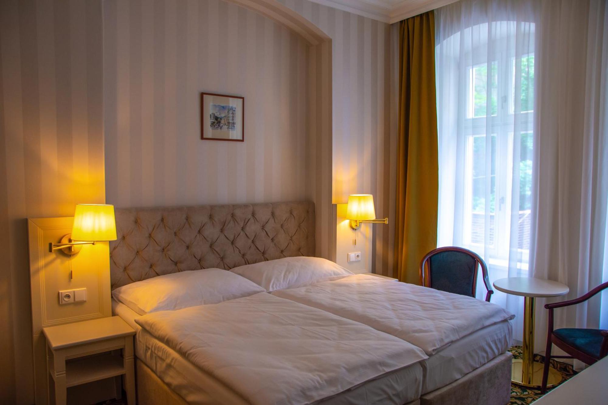 Ea Hotel Elefant Karlovy Vary Luaran gambar