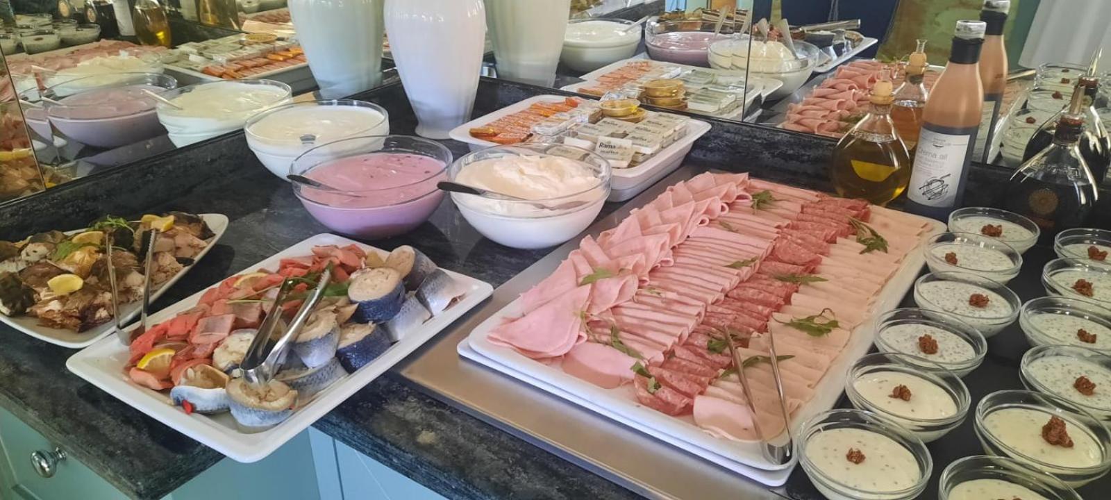 Ea Hotel Elefant Karlovy Vary Luaran gambar