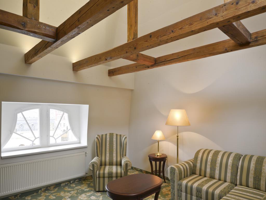 Ea Hotel Elefant Karlovy Vary Luaran gambar