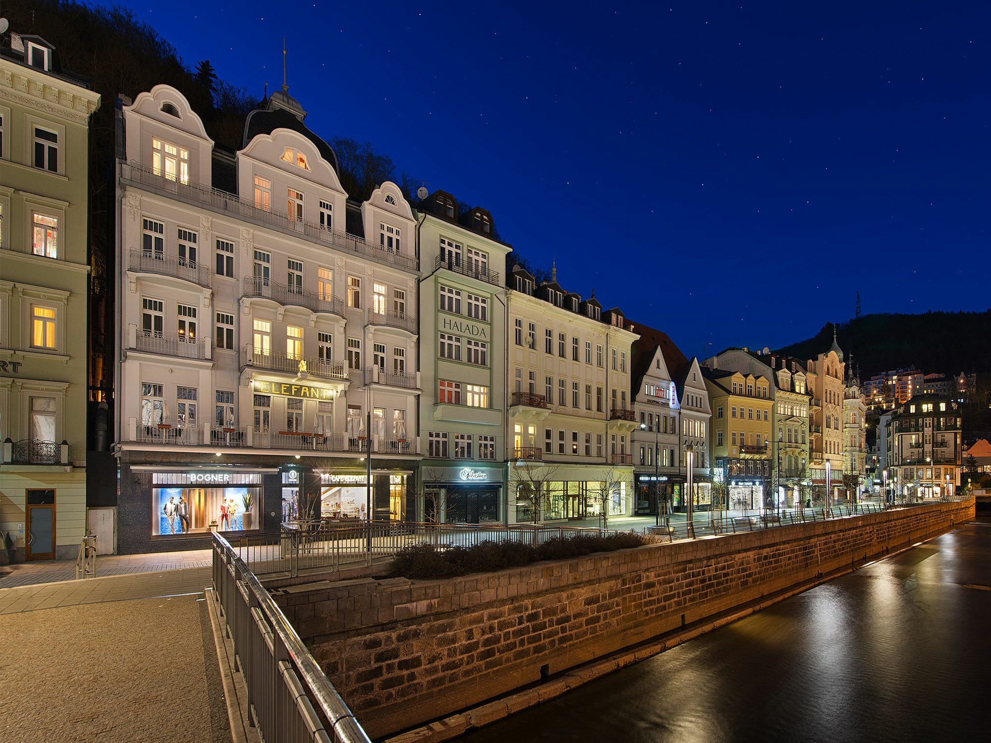 Ea Hotel Elefant Karlovy Vary Luaran gambar